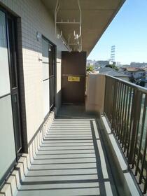 14/16 バルコニー