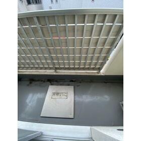 13/16 バルコニー