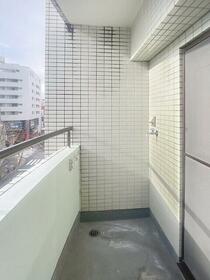 13/16 バルコニー