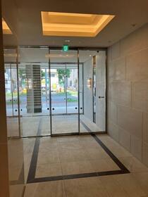 15/16 エントランス