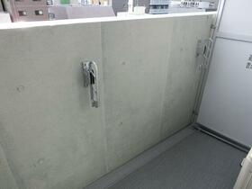 13/16 バルコニー