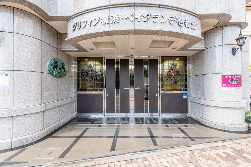 5/5 エントランス