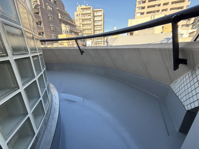 18/23 バルコニー