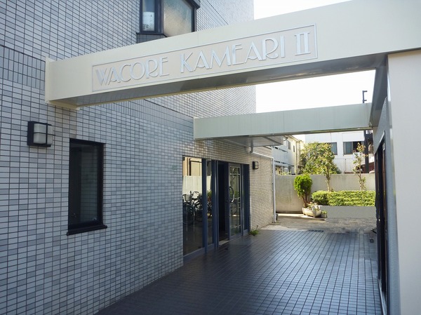 14/14 エントランス