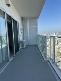 13/17 バルコニー