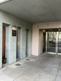 15/15 エントランス