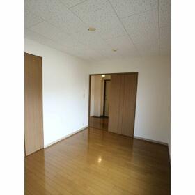 13/16 リビング/ダイニング