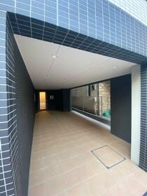 2/2 エントランス