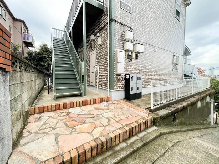 4/4 エントランス