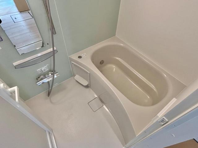 15/27 浴室