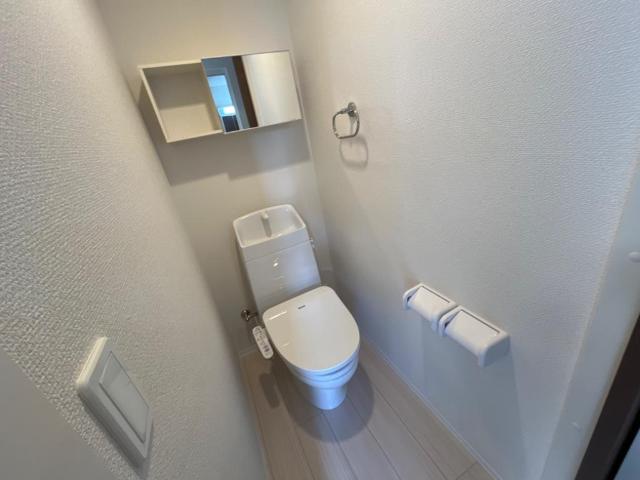 16/27 トイレ