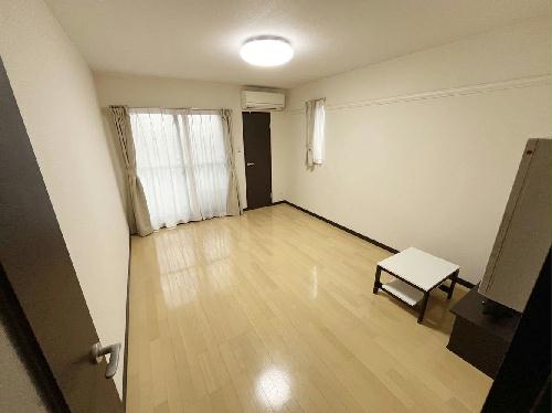 3/3 エントランス