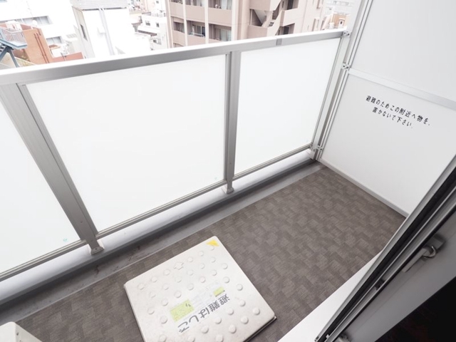 14/22 バルコニー