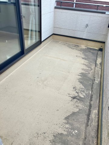 13/21 バルコニー