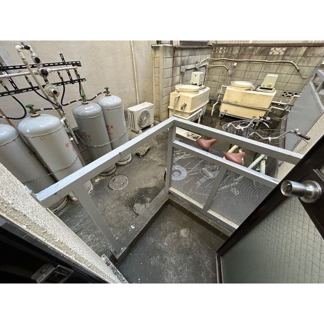 14/16 バルコニー