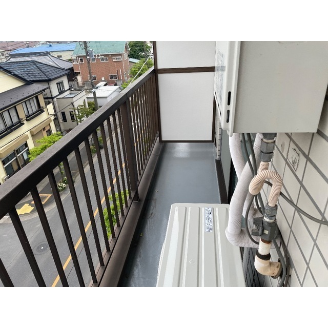13/17 バルコニー