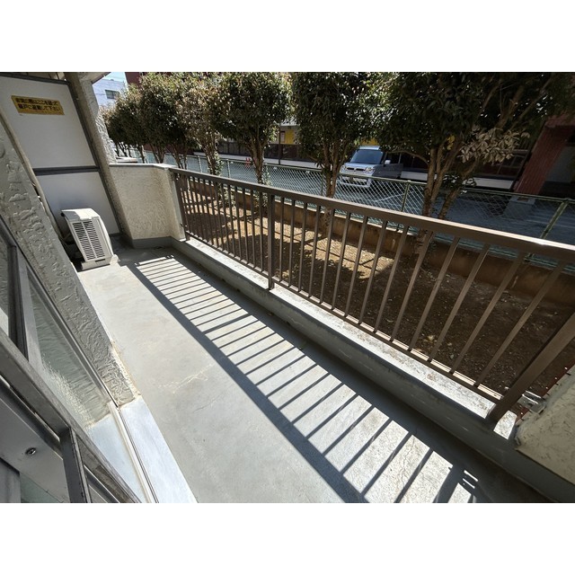 17/23 バルコニー