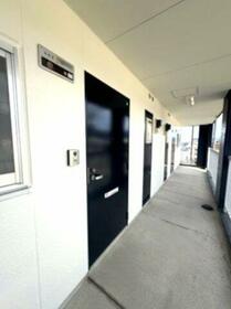 14/15 エントランス