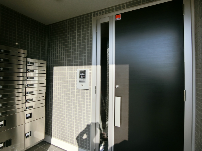 17/17 エントランス