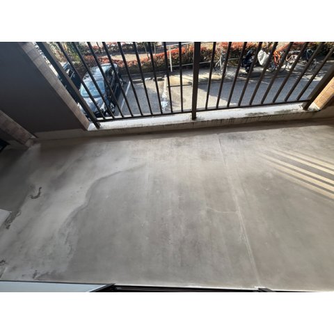 19/27 バルコニー