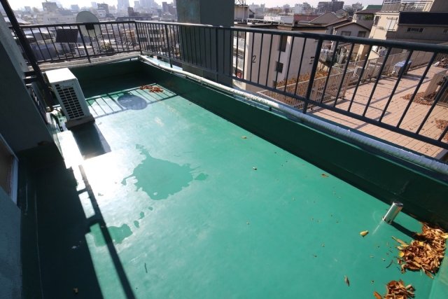 15/18 バルコニー