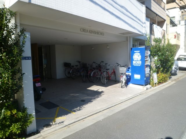 14/14 エントランス