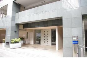 4/4 エントランス