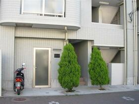 3/3 エントランス