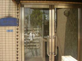 14/15 エントランス