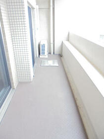 13/16 バルコニー