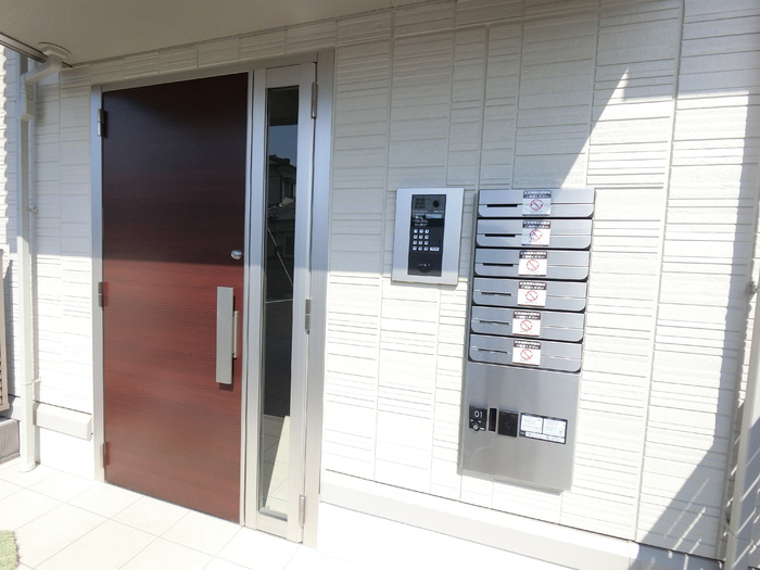 17/20 エントランス