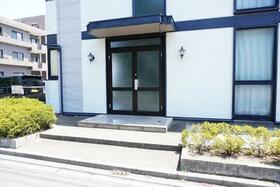 15/16 エントランス