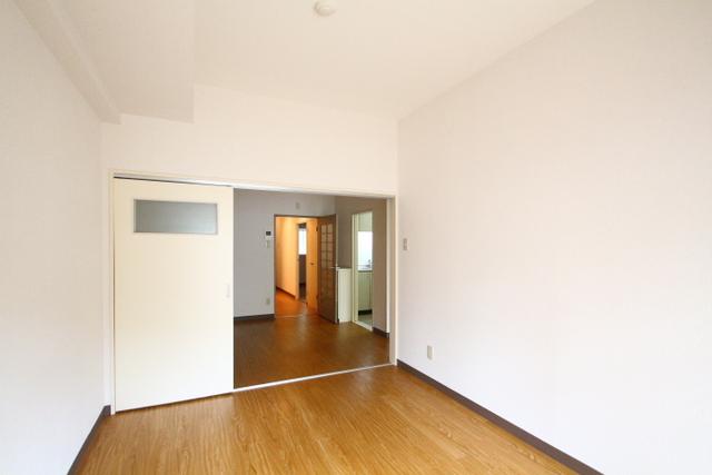 13/30 リビング/ダイニング