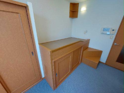 13/22 エントランス