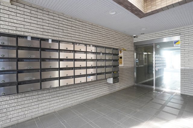 15/17 エントランス