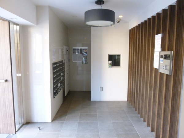 4/4 エントランス