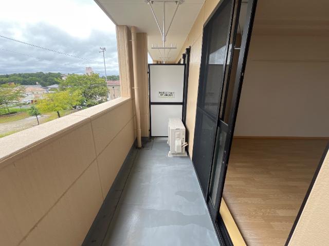 20/30 バルコニー