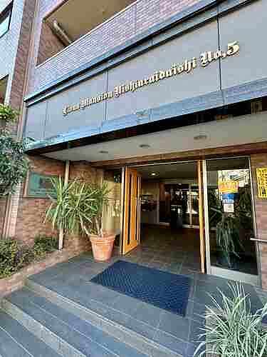 5/10 エントランス