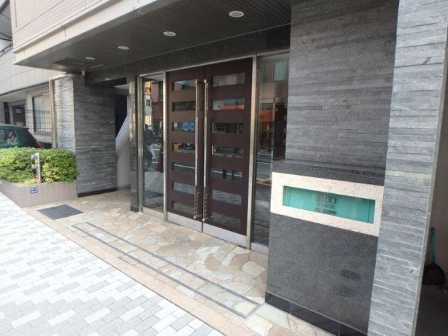 4/5 エントランス