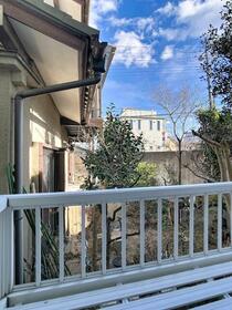 13/16 バルコニー