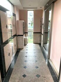 15/16 エントランス