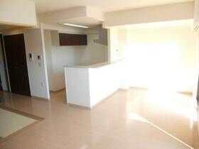 4/15 リビング/ダイニング