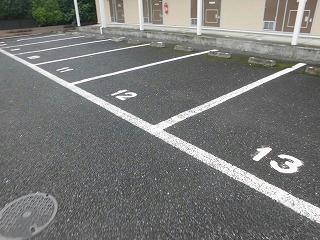 2/2 駐車場