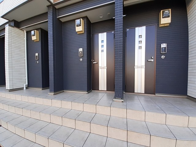 14/20 エントランス