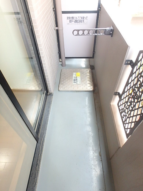 16/29 バルコニー