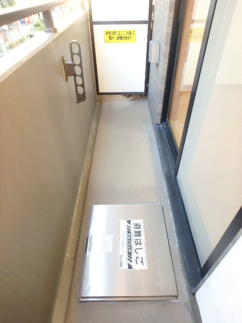 13/26 バルコニー