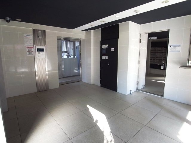 4/10 エントランス