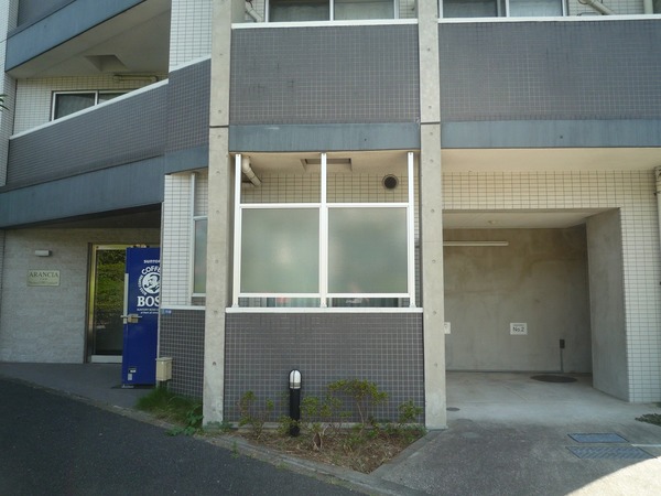 2/3 エントランス