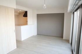 4/13 リビング/ダイニング