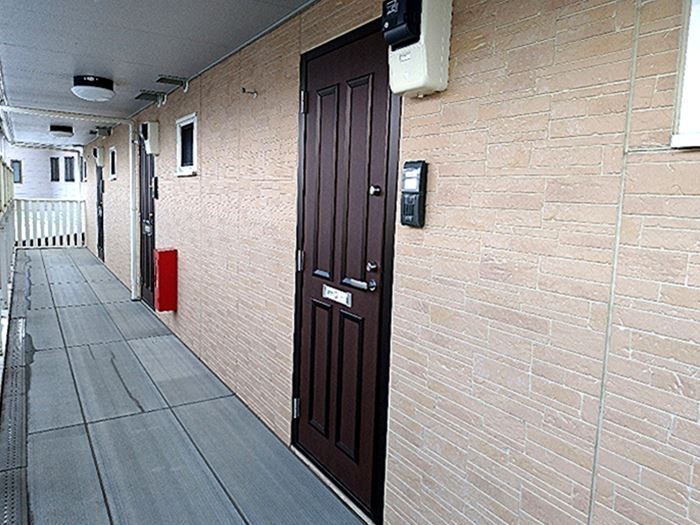 18/28 エントランス